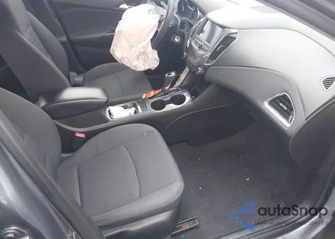 2019 Chevrolet Cruze Lt from USA, damaged, VIN 1G1BE5SM8K7138508